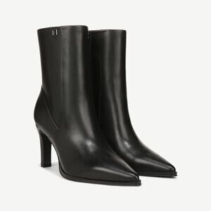 Franco Sarto NWOB Women's Pointed Toe Appia Bootie Black Size 9.5